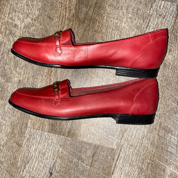 Trotters Sophisticated Slip-On Loafers - Anastasia - Picture 9 of 14